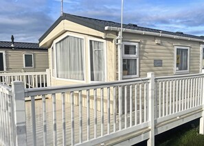 Exterior - Ty Gwyn Gold 2 Caravan (Abergele)