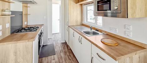 Kühlschrank, Ofen, Herdplatte, Toaster