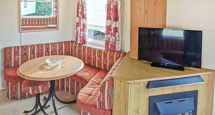 Comfortable caravan with one double and two twin.
