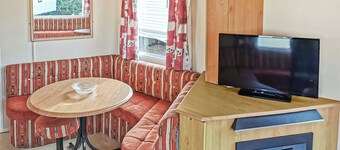 Comfortable caravan with one double and two twin.
