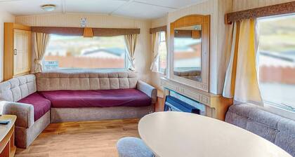 Comfortable caravan with one double and two twin.