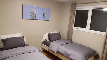 Quarto duplo básico (A1) | Wi-Fi de cortesia