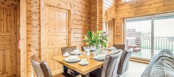 Luxurious and contemporary Finnish log lodge.