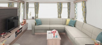 Essential Clover Caravan (Sleeps 4)*