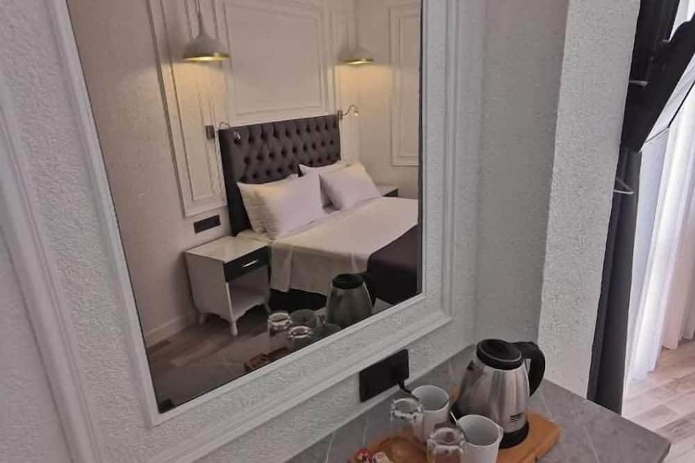 HOTEL EFZEN