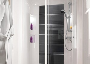 Bathroom - Caravan with one double and one twin. (Bamburgh)