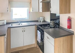 Fridge, oven, stovetop, toaster
