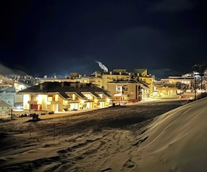 Exterior - First Tracks CB, Slopeside, true ski in/out above kids ski school! (Crested Butte)
