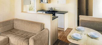 Acacia Deluxe (Pet Friendly)