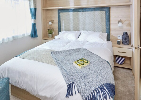 3 bedrooms, free WiFi - 3 bedroom accommodation in Holywell Bay (Holywell Bay)