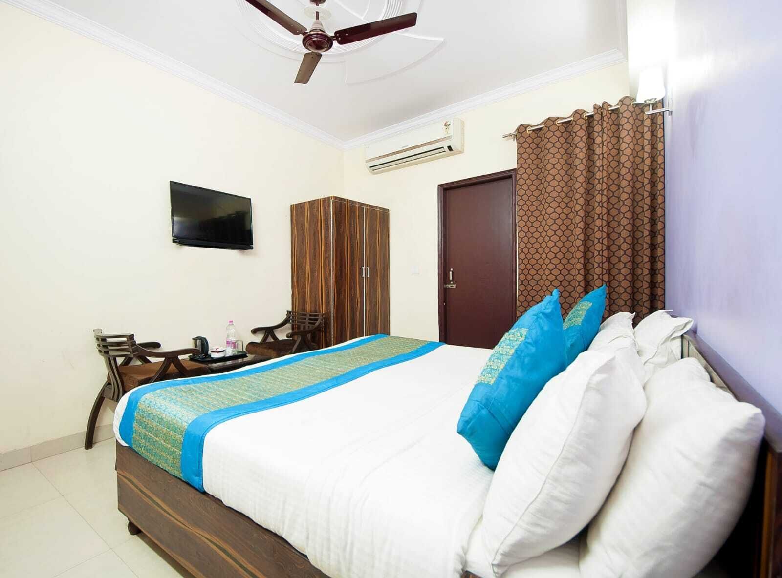 Photo - Hotel Galaxy Delhi Airport