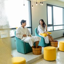 Sauna, steam room, body treatments, aromatherapy, Swedish massages