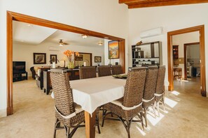 4 bedrooms, internet - Cozy Private Villa in Amazing Beach Golf Resort (Punta Cana)