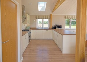 Fridge, oven, stovetop, toaster