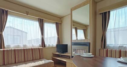 Caravan with one double and one twin.