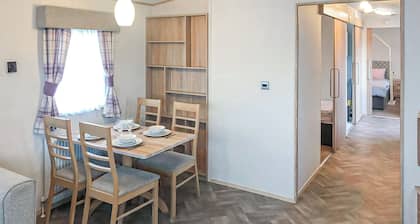 Alder Prestige (WC Access)