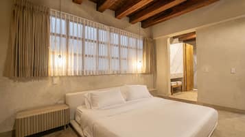 5 camere, una cassaforte in camera, Wi-Fi gratuito, lenzuola