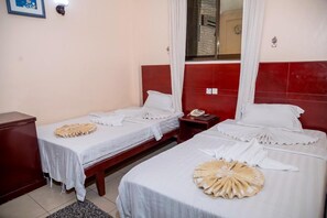 Rom – standard | Blendingsgardiner, wi-fi (inkludert) og sengetøy