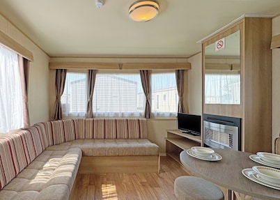Comfortable caravan with one double and one twin.