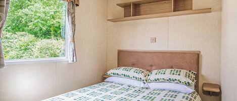 3 bedrooms