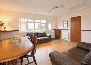 Living area - Bungalow with one double and one twin. (Trearddur Bay, Holyhead)