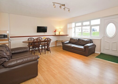 Bungalow with one double and one twin.