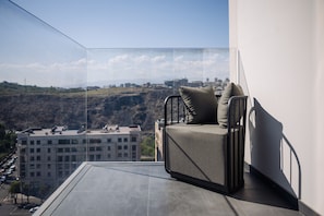 Deluxe Double Room | Balcony view - Seven Visions Resort and Places, the Dvin (Yerevan)