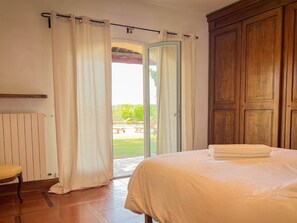 7 sovrum, strykjärn/strykbräda, gratis wi-fi och sängkläder