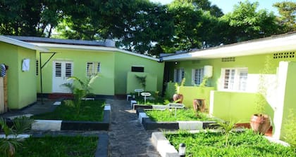 Muhabura Mountain Lodge