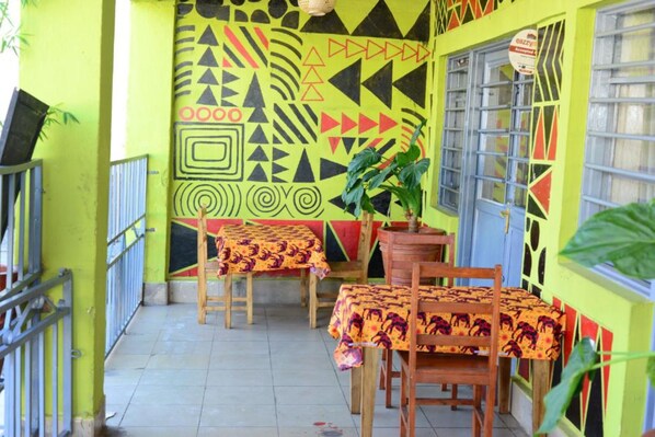 Free daily full breakfast - Muhabura Mountain Lodge (Gisenyi)