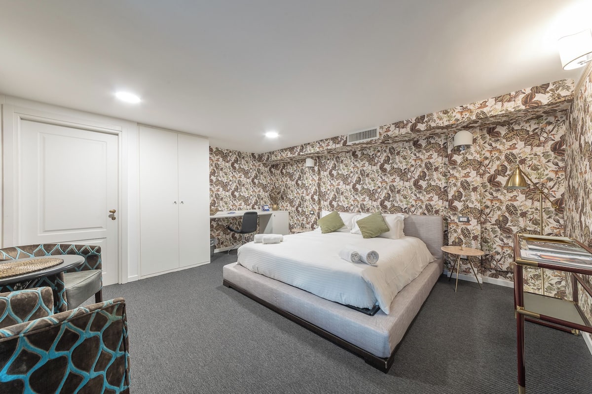 Superior Suite | 1 bedroom, premium bedding, down comforters, memory foam beds
