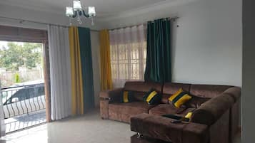 House | Living room