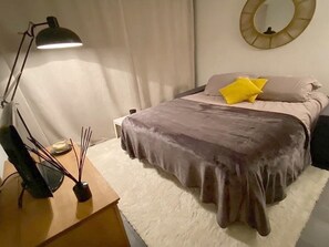 1 bedroom