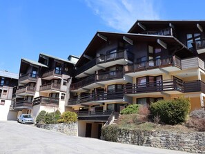 Exterior - Bright Mezzanine Apt, 2 Bedrooms - Ski Shuttle - Wifi - Mountain Getaway (Arêches-Beaufort)