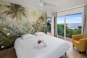 4 Schlafzimmer, Schreibtisch, Bügeleisen/Bügelbrett, WLAN