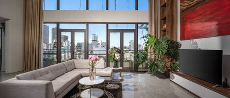 Panorama penthouse | Uitzicht vanaf balkon