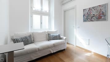 Apartment (1 Bedroom) | Front of property