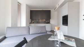 50-Zoll-Flachbildfernseher mit Kabelempfang, Fernseher