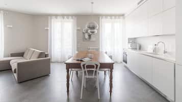 Apartment (1 Bedroom) | Interior