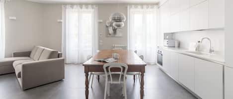 Apartment (1 Bedroom) | Interior