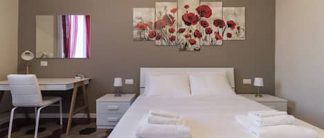 Apartment (1 Bedroom) | Interior