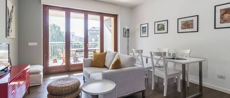 55-Zoll-Flachbildfernseher mit Kabelempfang, Fernseher