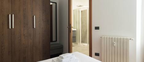 아파트 (1 Bedroom) | 1 개의 침실, 고급 침구, 노트북 작업 공간, 다리미/다리미판