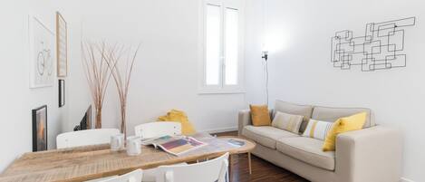 Apartment (1 Bedroom) | Front of property