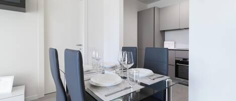 Apartment (1 Bedroom) | Interior