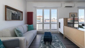 Apartment (2 Bedrooms) | Front of property - Italianway - Boiardo 27 (Milan)