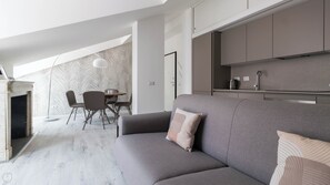 Apartment (1 Bedroom) | Interior