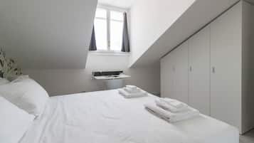 Apartment (1 Bedroom) | Interior