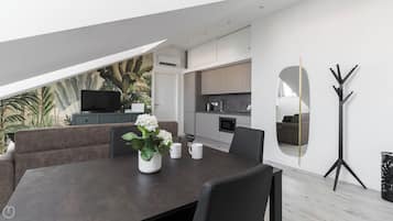 Apartment (1 Bedroom) | Interior