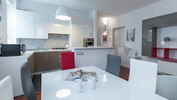 Apartment (1 Bedroom) | Interior